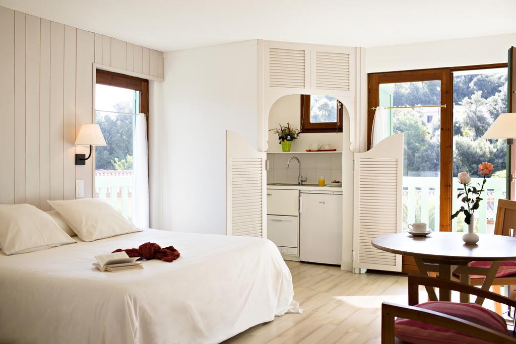 La Pinede Otel Amélie-les-Bains-Palalda Dış mekan fotoğraf